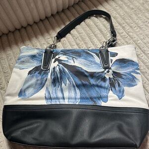 Simply Vera by Vera Wang blue floral bag
